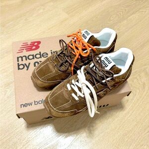 New Balance x Miu Miu 530 Brown Sneakers